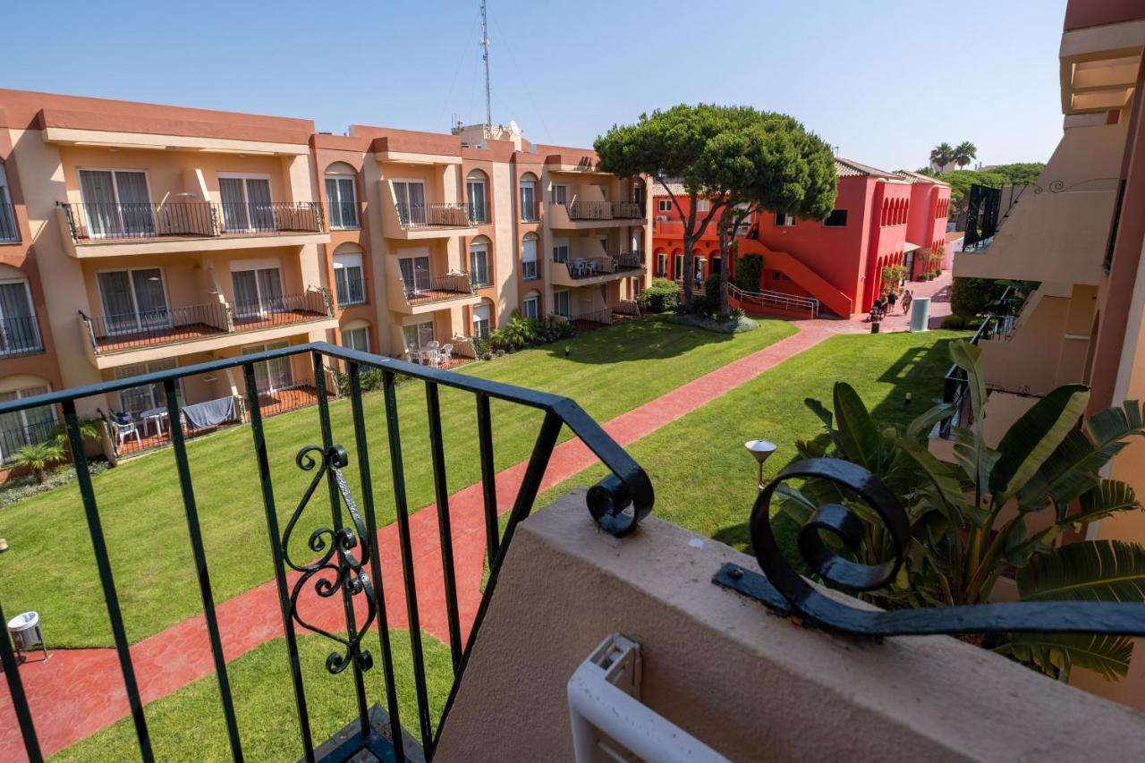 Aparthotel Las Dunas Chiclana de la Frontera Dış mekan fotoğraf