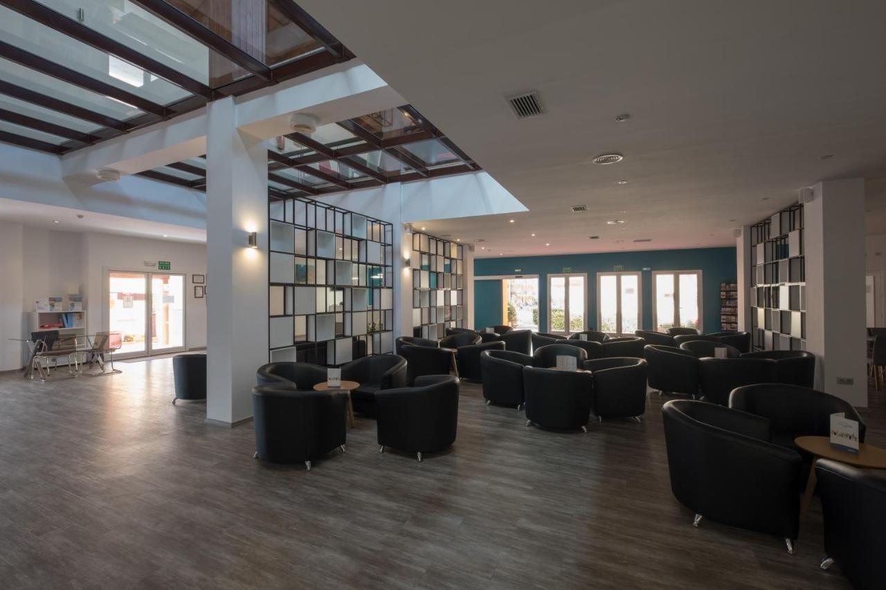 Aparthotel Las Dunas Chiclana de la Frontera Dış mekan fotoğraf